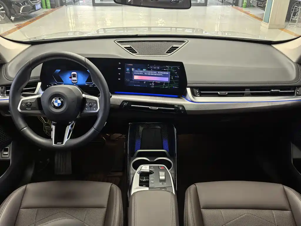 BMW X1 — фото 11