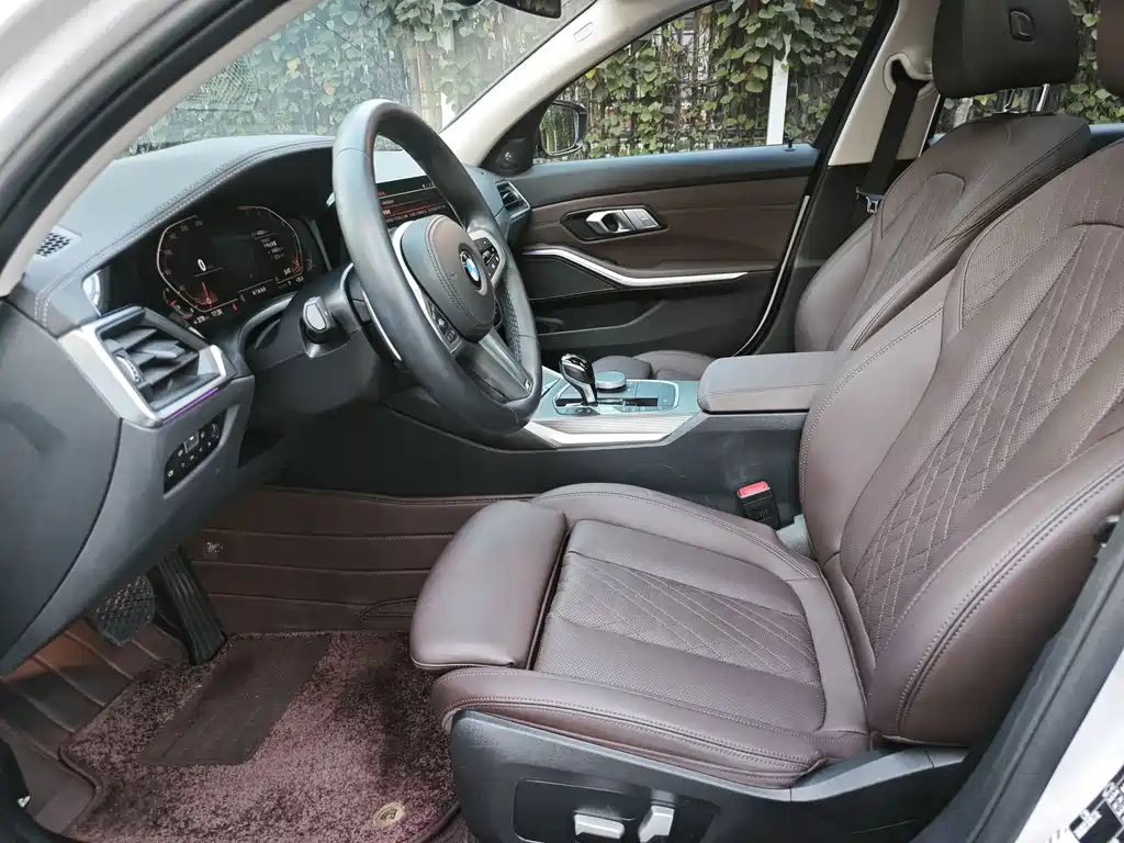 BMW 3 Series — фото 11