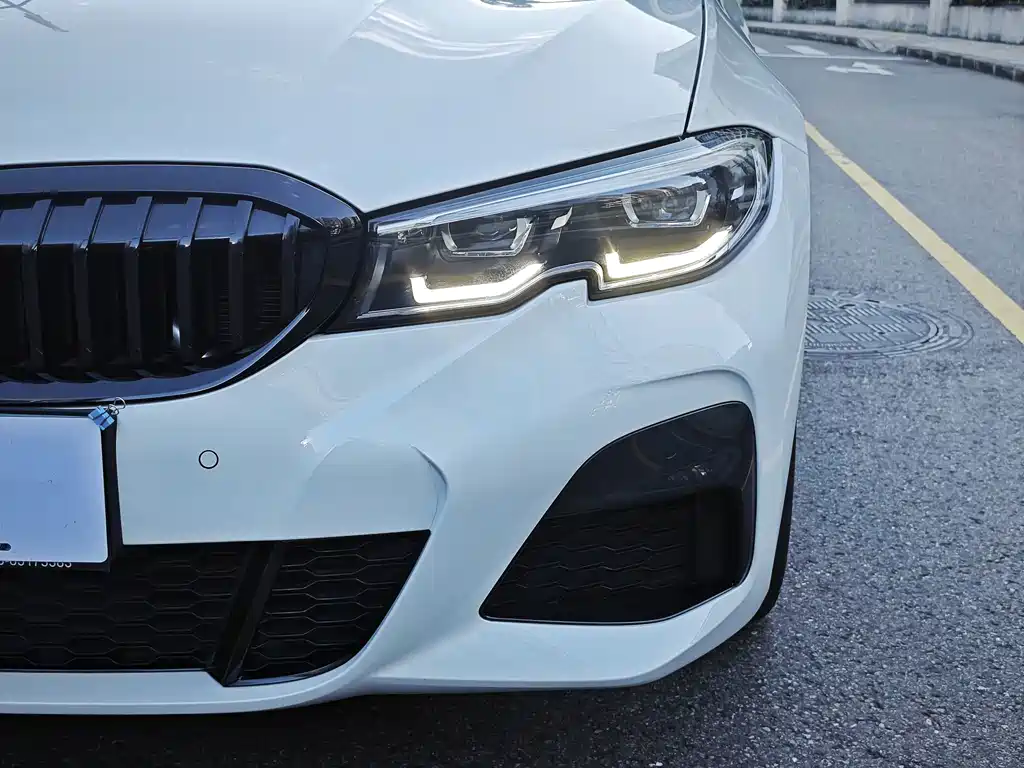 BMW 3 Series — фото 4
