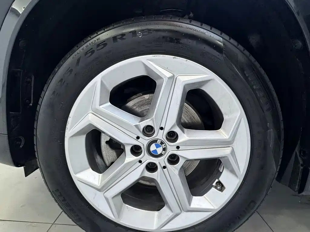 BMW X1 — фото 24