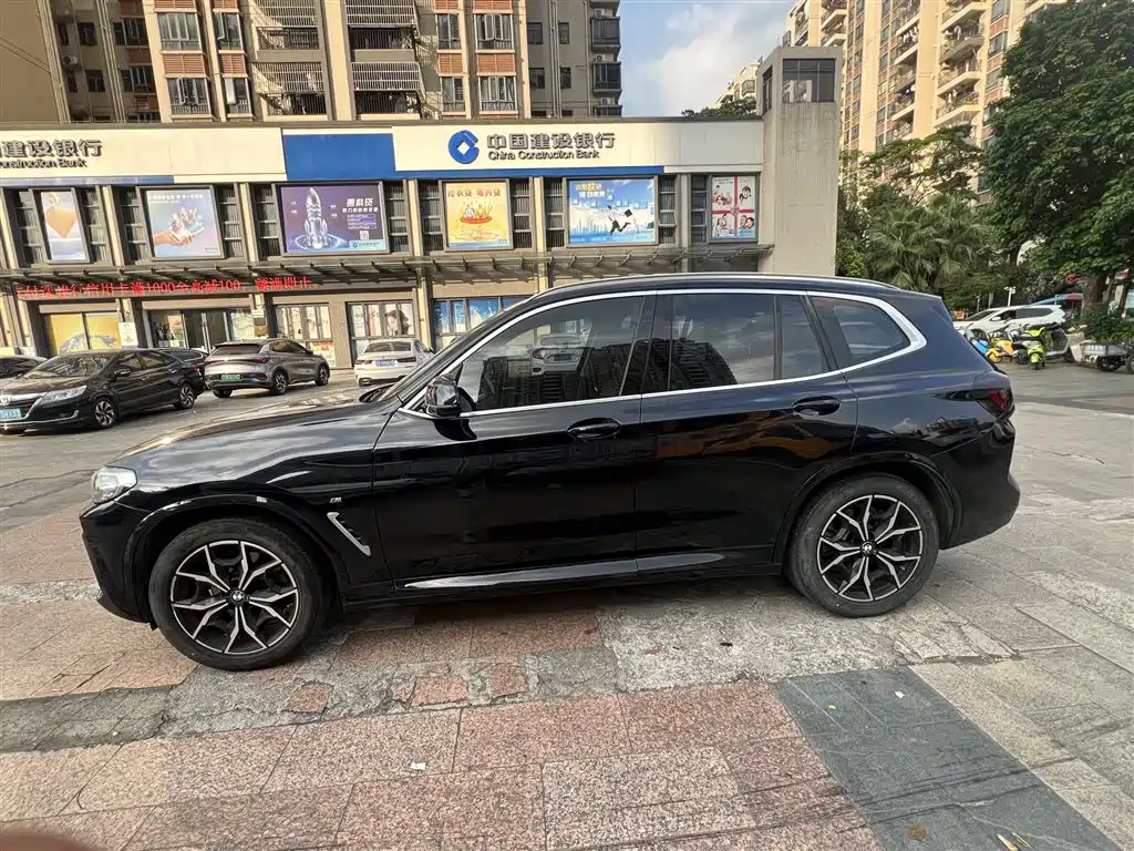 BMW X3 — фото 3