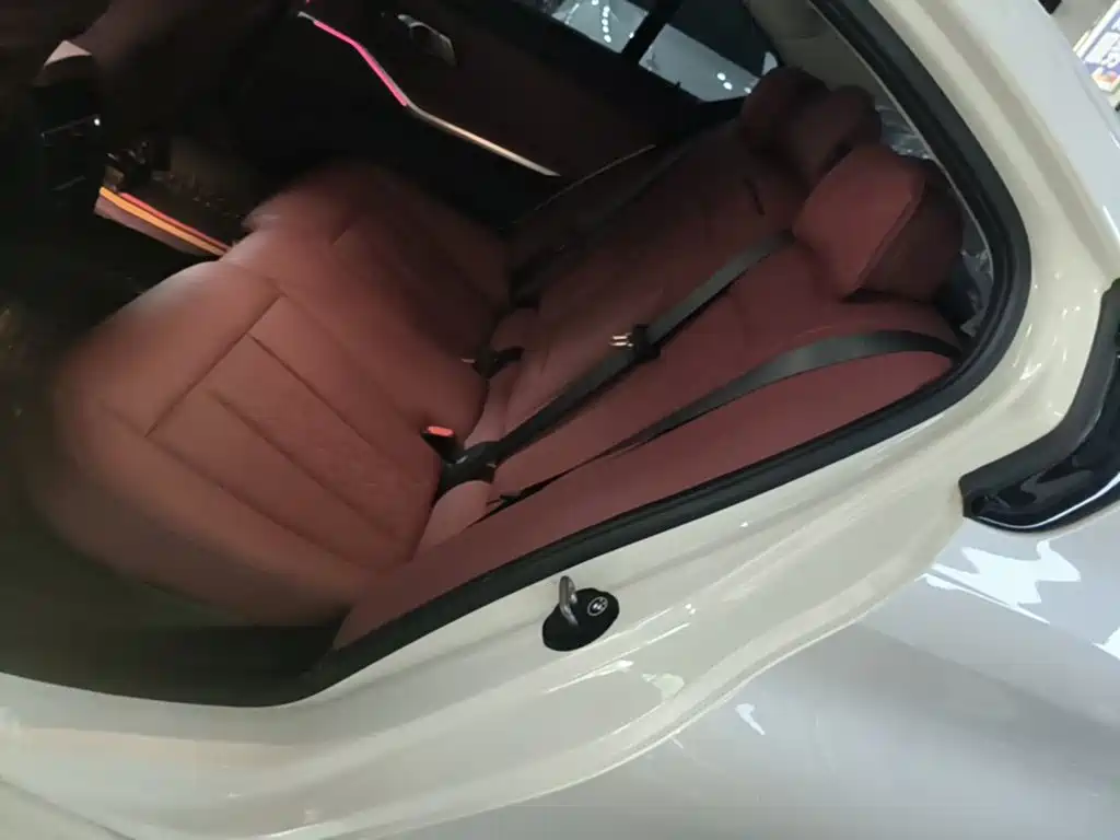 BMW 3 Series — фото 17