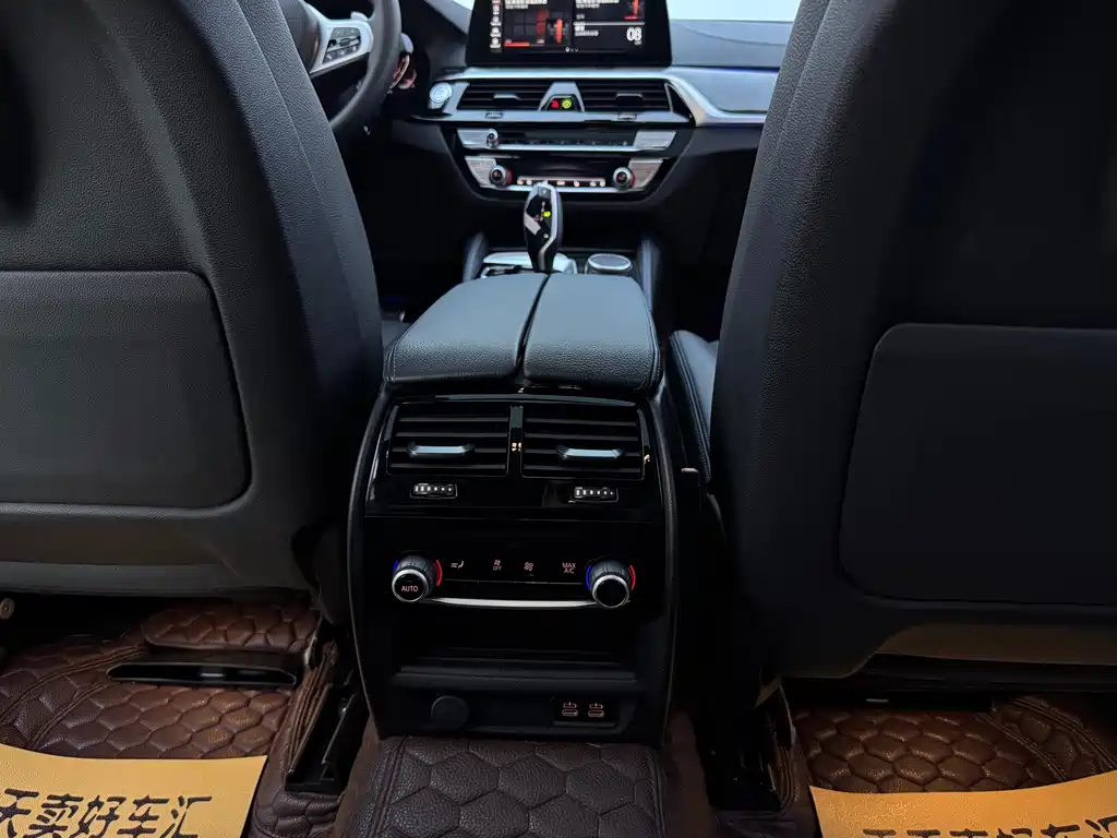 BMW 6 Series GT — фото 14