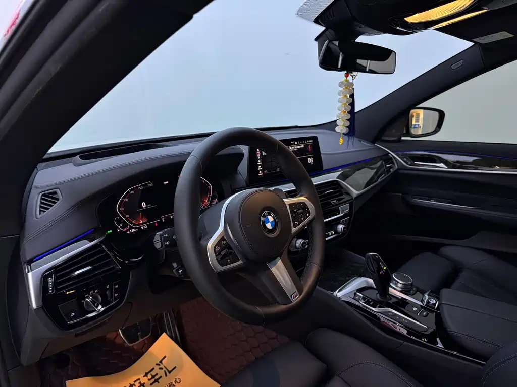 BMW 6 Series GT — фото 27