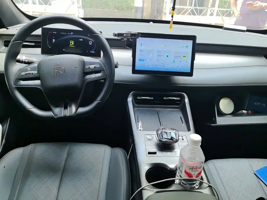 BYD Qin PLUS — фото 10