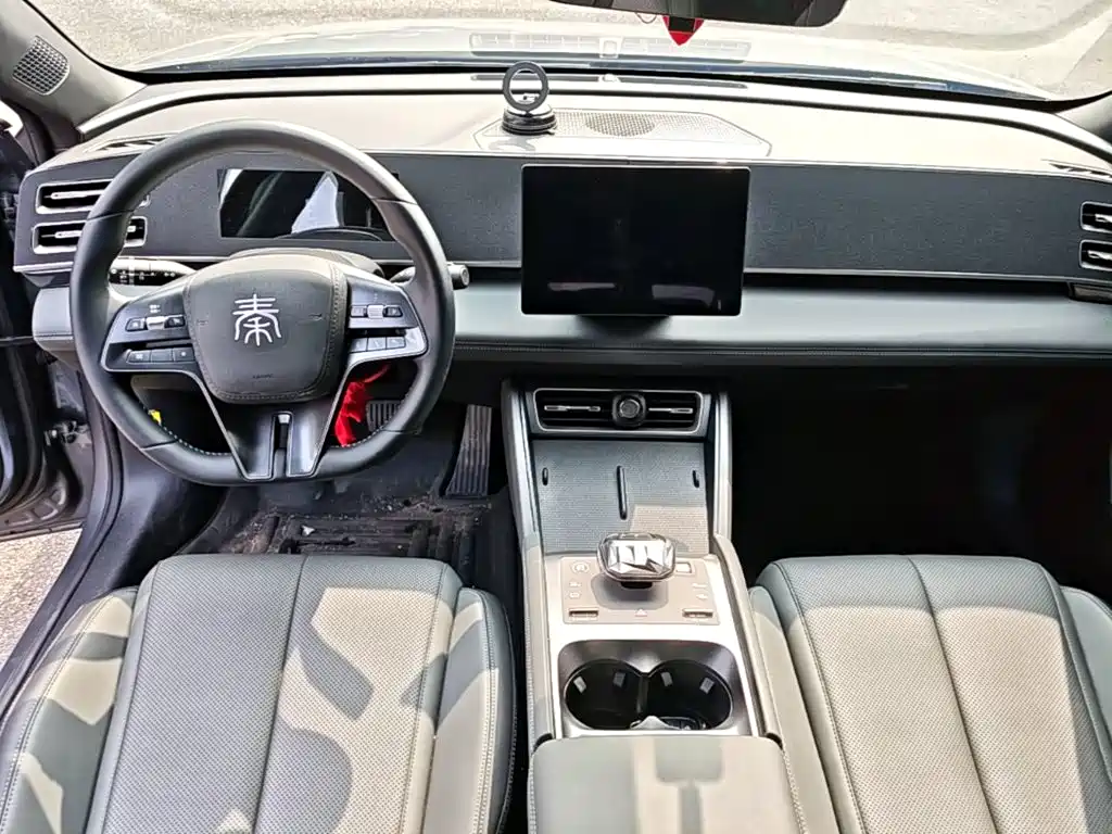 BYD Qin L — фото 10