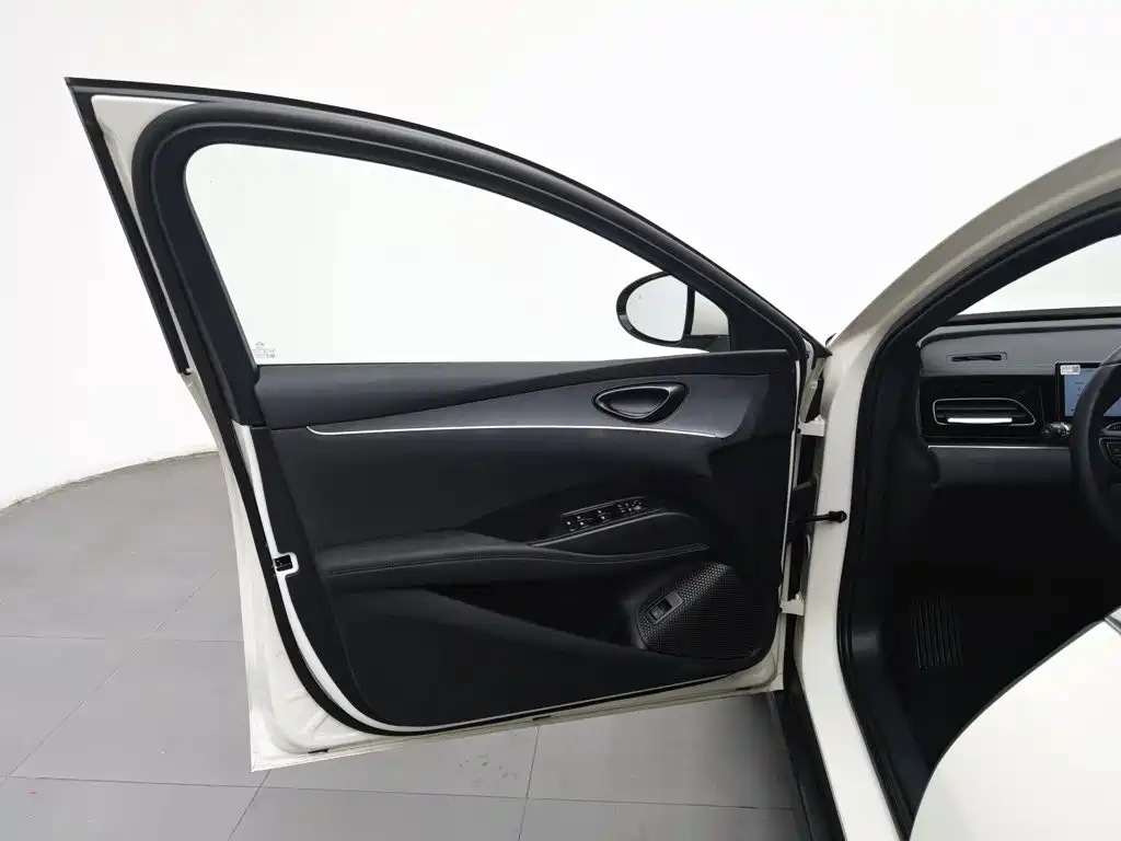 BYD Seal 06 — фото 8