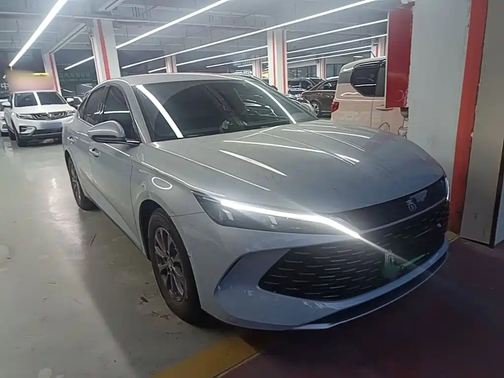 BYD Qin L — фото 4