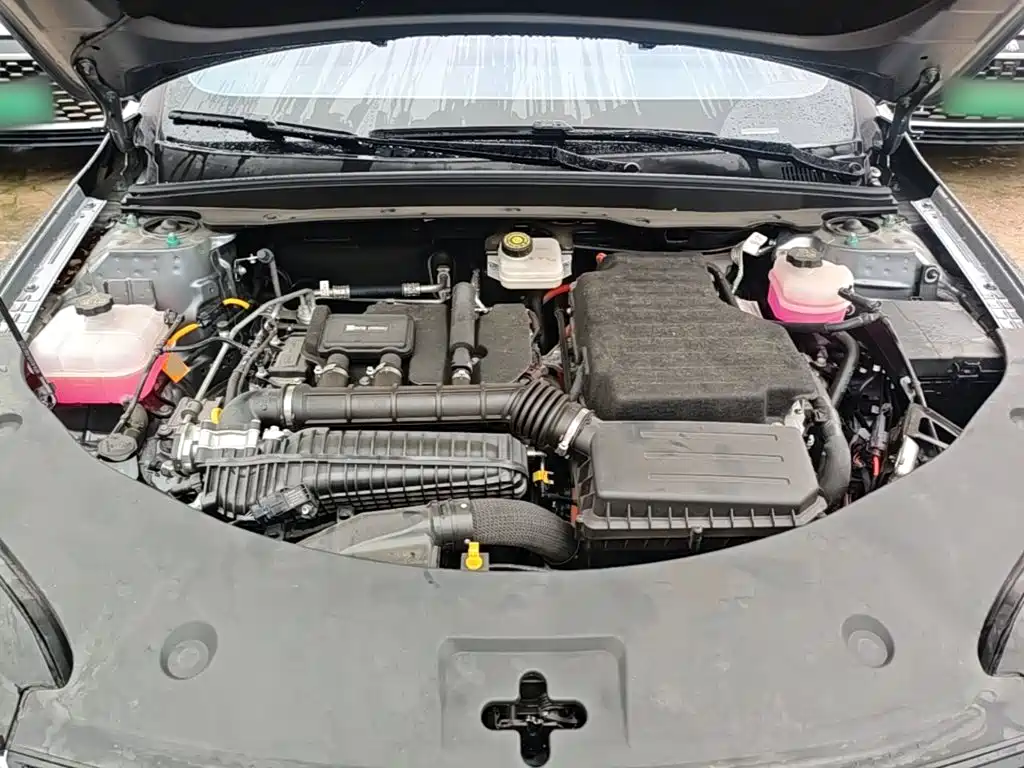 BYD Qin PLUS — фото 20
