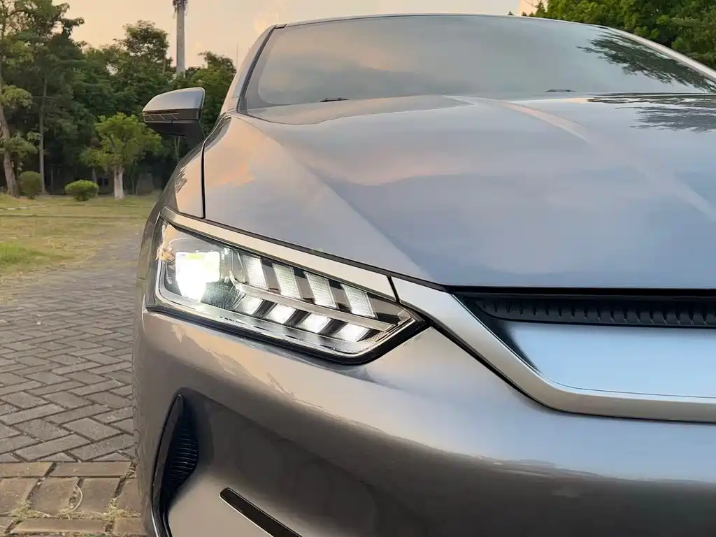 BYD Qin PLUS — фото 11