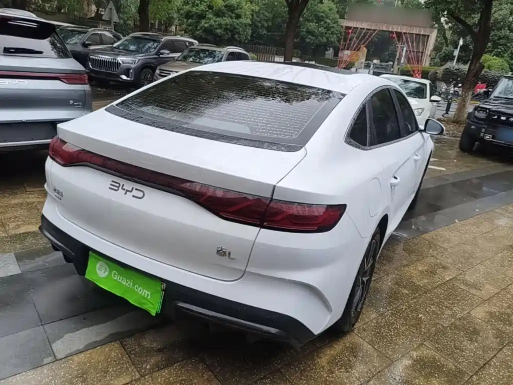 BYD Qin L — фото 7