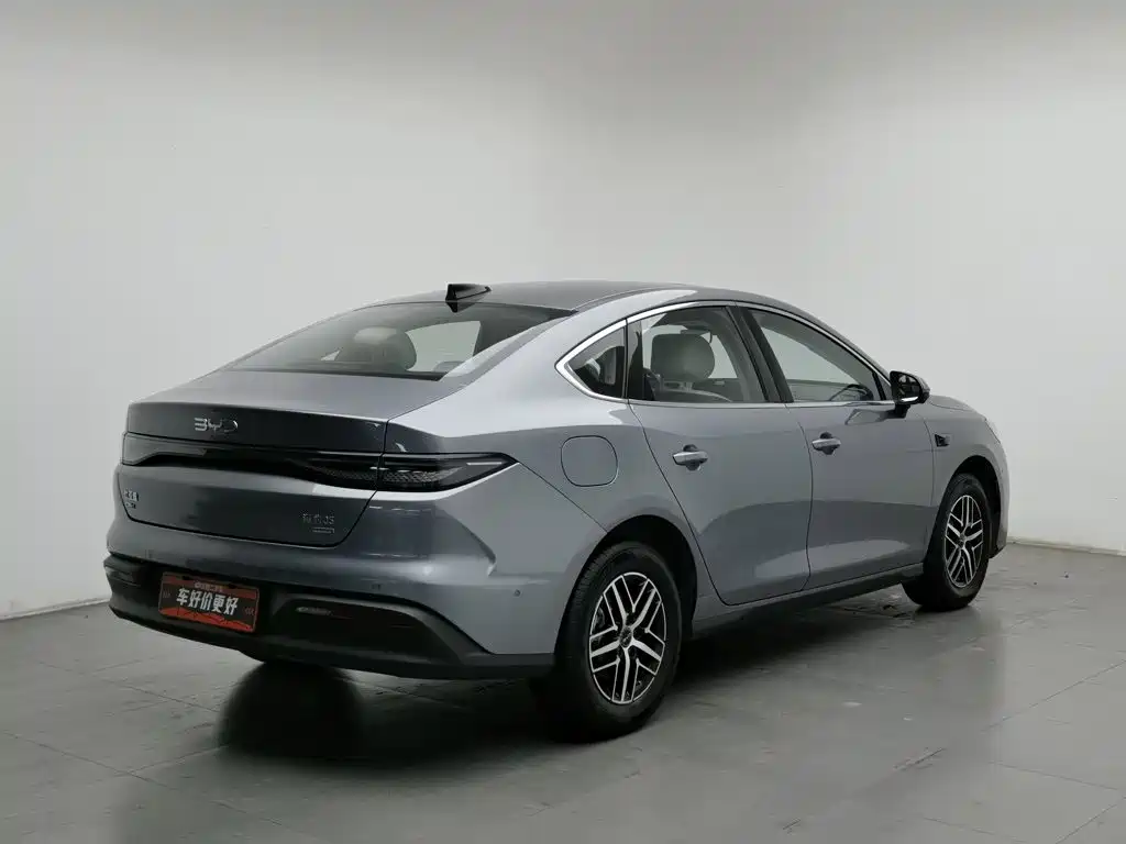 BYD Seal 05 DM-i — фото 2