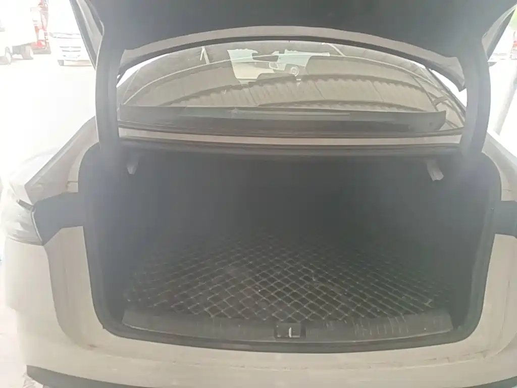 BYD Seal 06 — фото 19