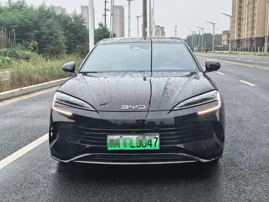 BYD Seal 07 DM-i — фото 2