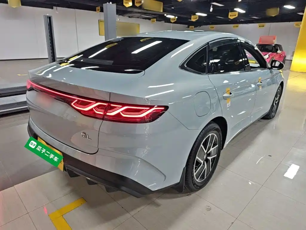 BYD Qin L — фото 7