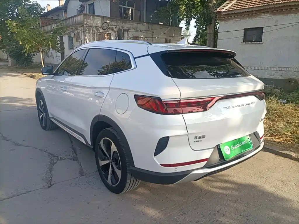 BYD PLUS New Energy — фото 5