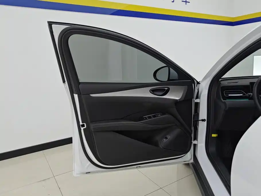 BYD Seal 06 — фото 7