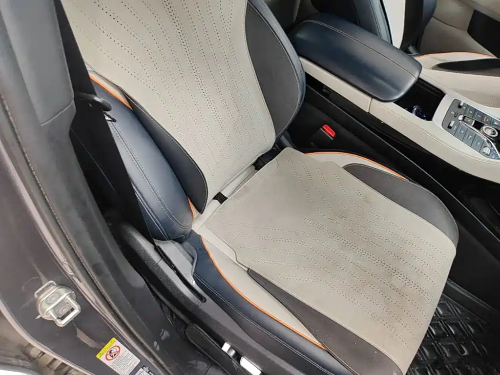 BYD PLUS New Energy — фото 25