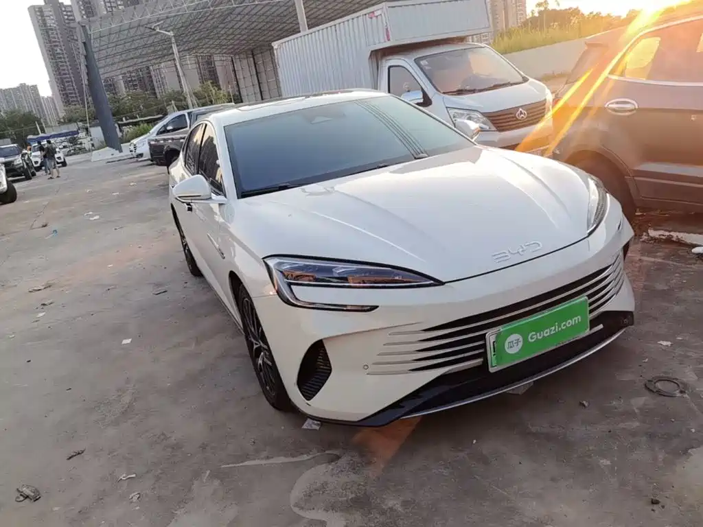 BYD Seal 07 DM-i — фото 4