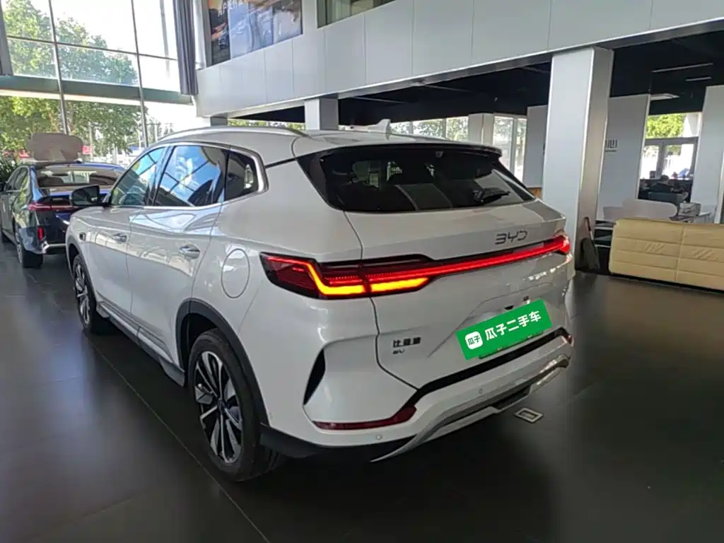 BYD PLUS New Energy — фото 5
