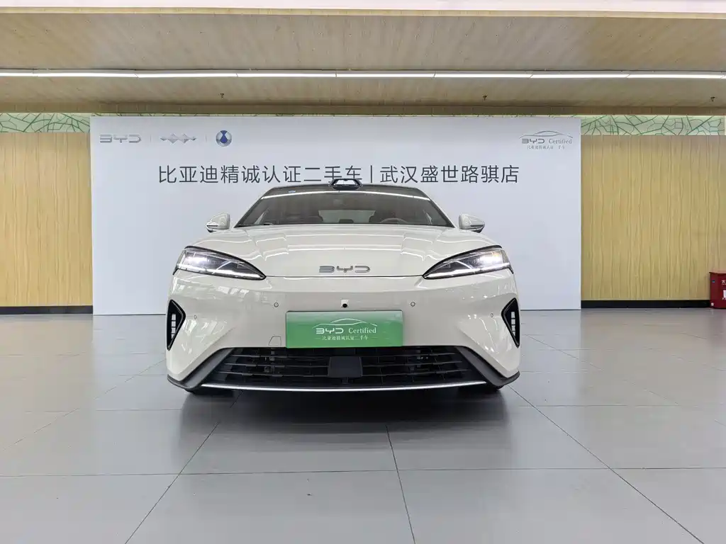 BYD Seal 07 DM-i — фото 7