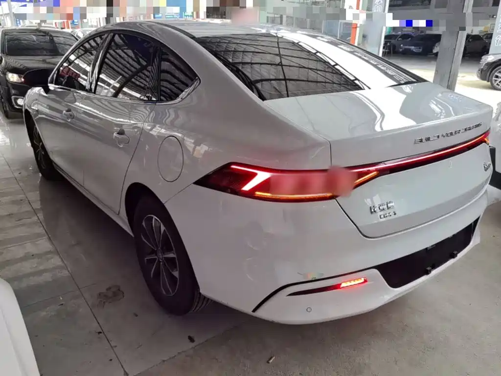 BYD Qin PLUS — фото 5