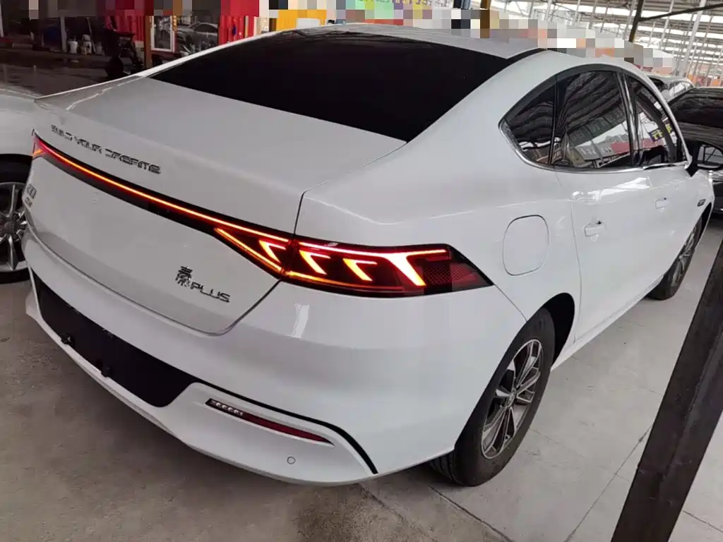 BYD Qin PLUS — фото 7