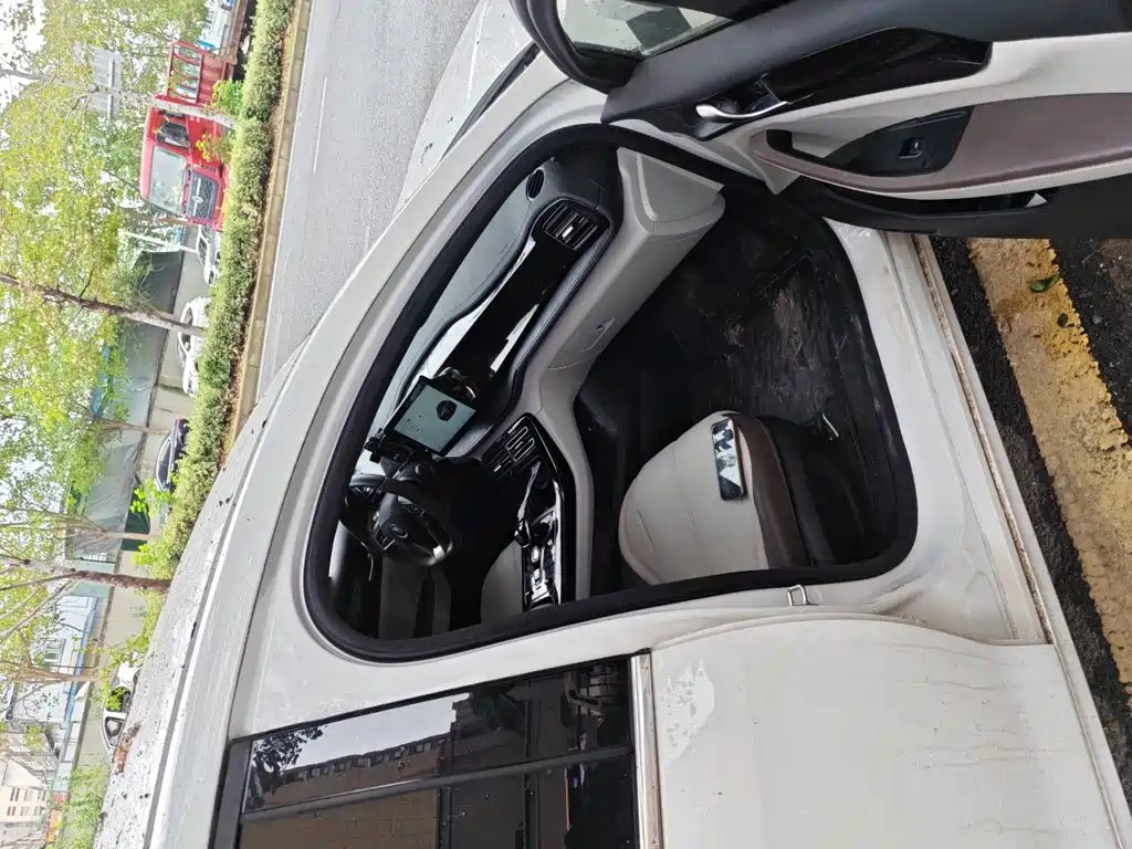 BYD Qin PLUS — фото 19