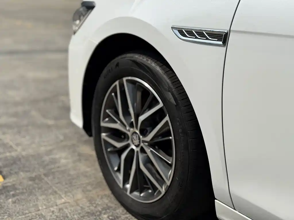 BYD Qin PLUS — фото 13