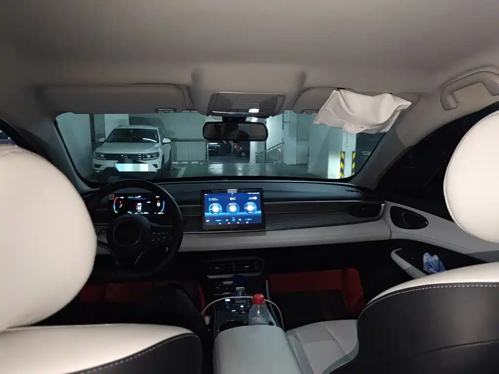 BYD Seal 05 DM-i — фото 14
