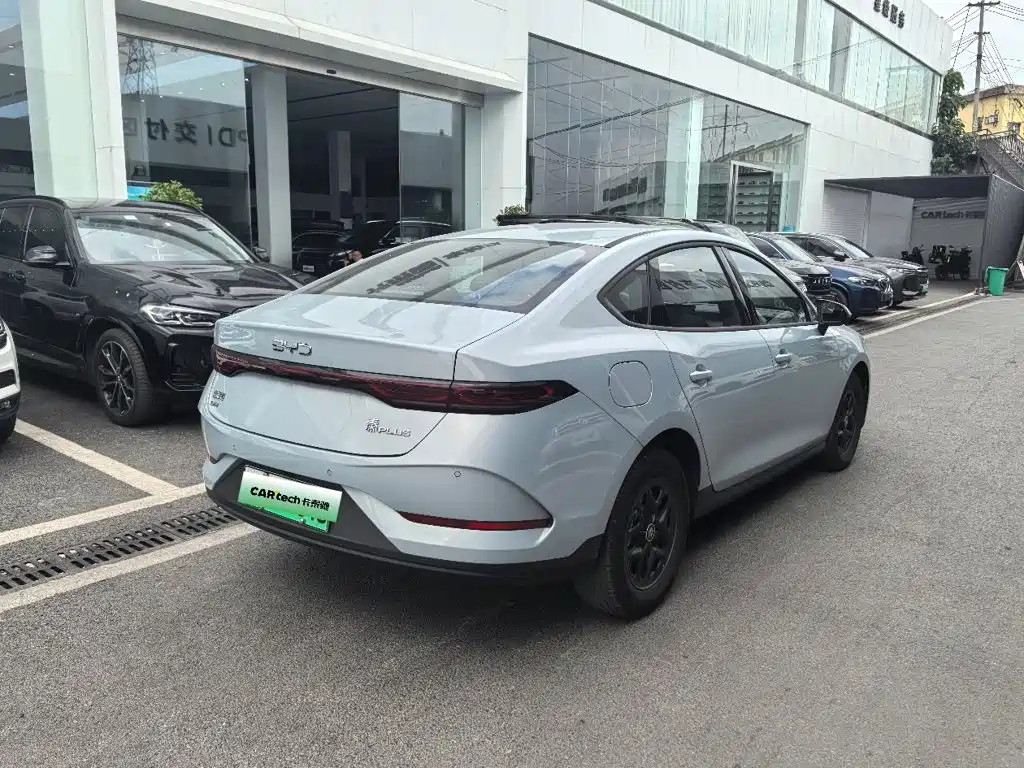 BYD Qin PLUS — фото 11