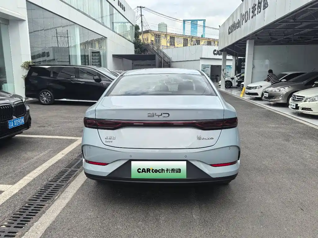 BYD Qin PLUS — фото 10