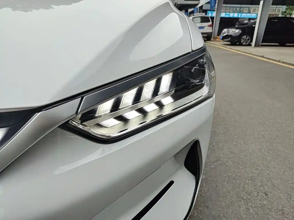 BYD Qin PLUS — фото 24
