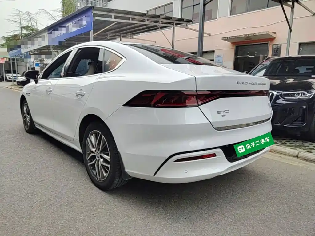 BYD Qin PLUS — фото 5