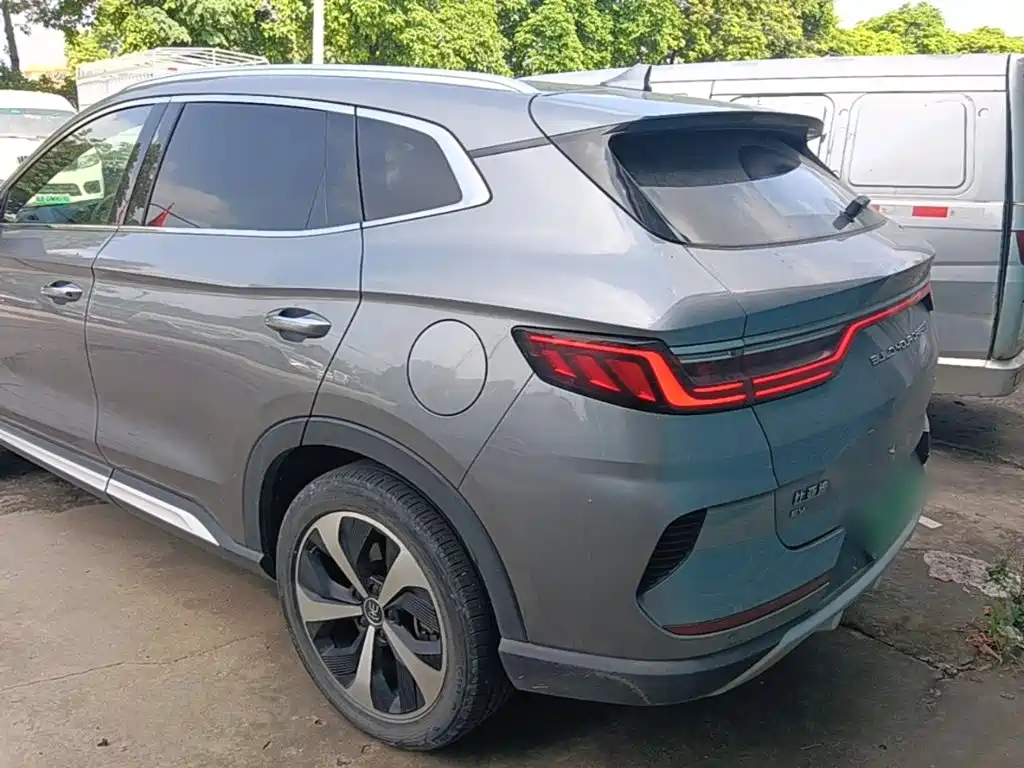 BYD PLUS New Energy — фото 5