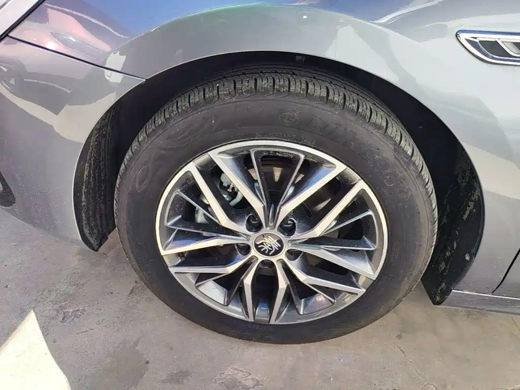 BYD Qin PLUS — фото 23