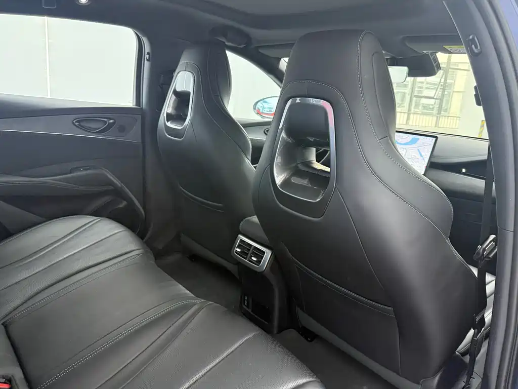 BYD Seal 06 — фото 10