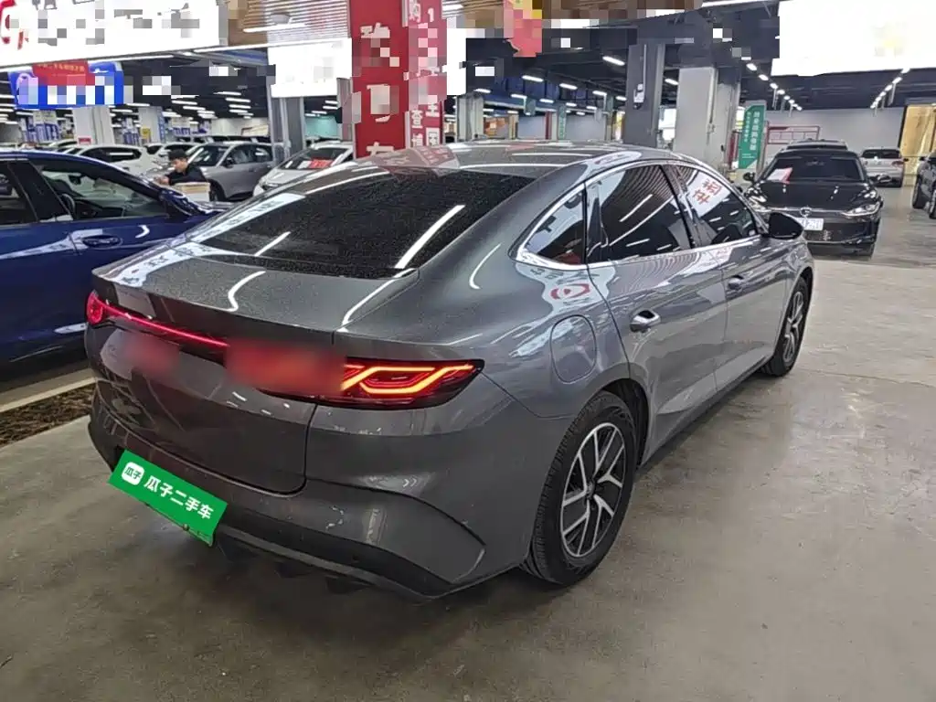 BYD Qin L — фото 7