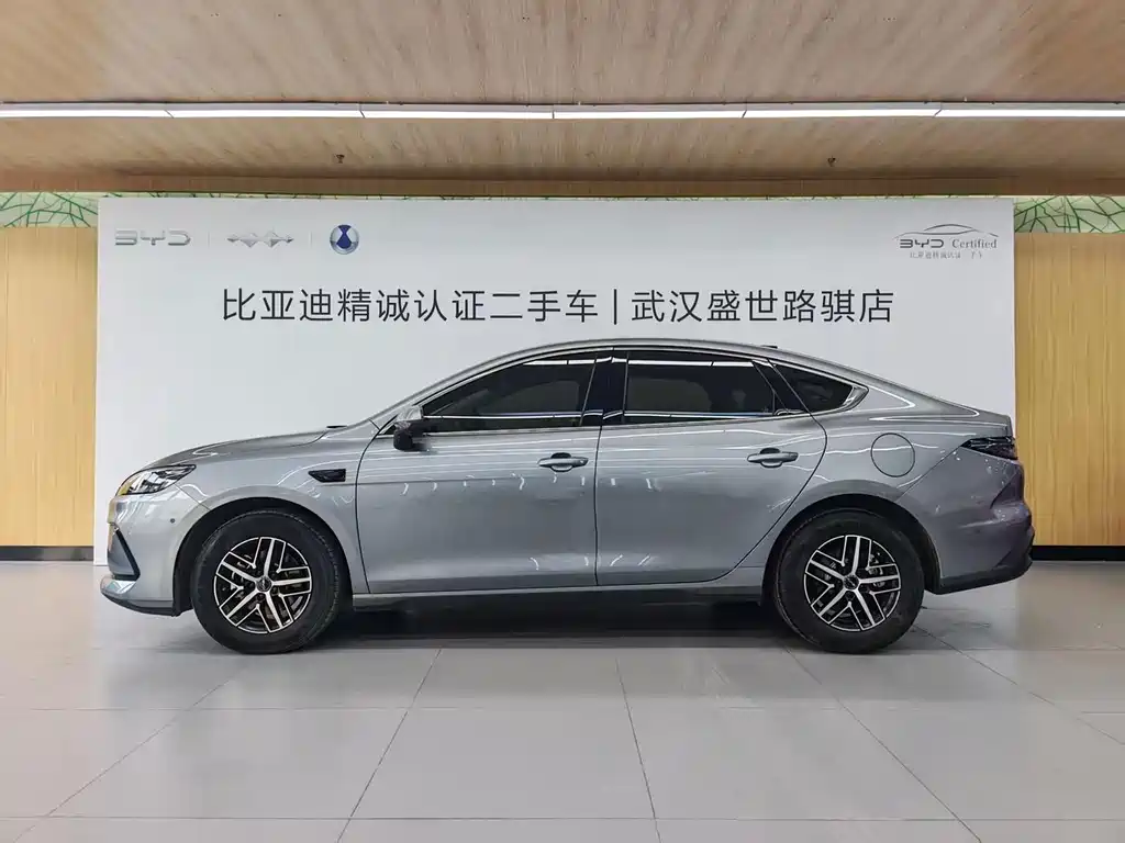 BYD Seal 05 DM-i — фото 3