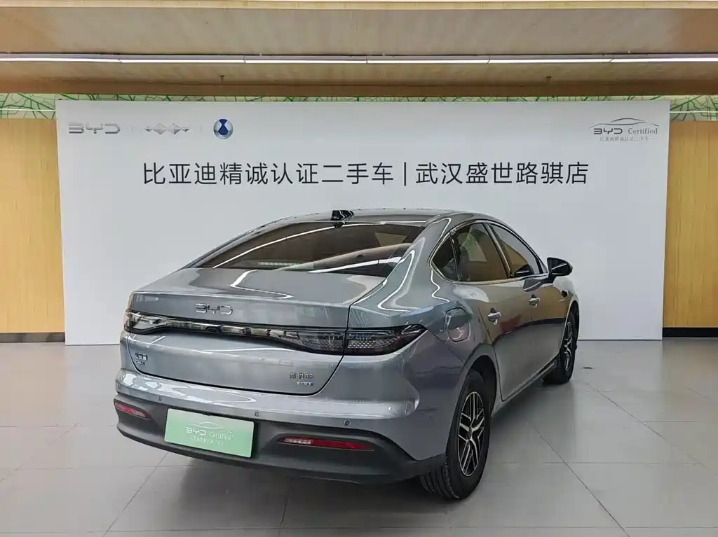 BYD Seal 05 DM-i — фото 5
