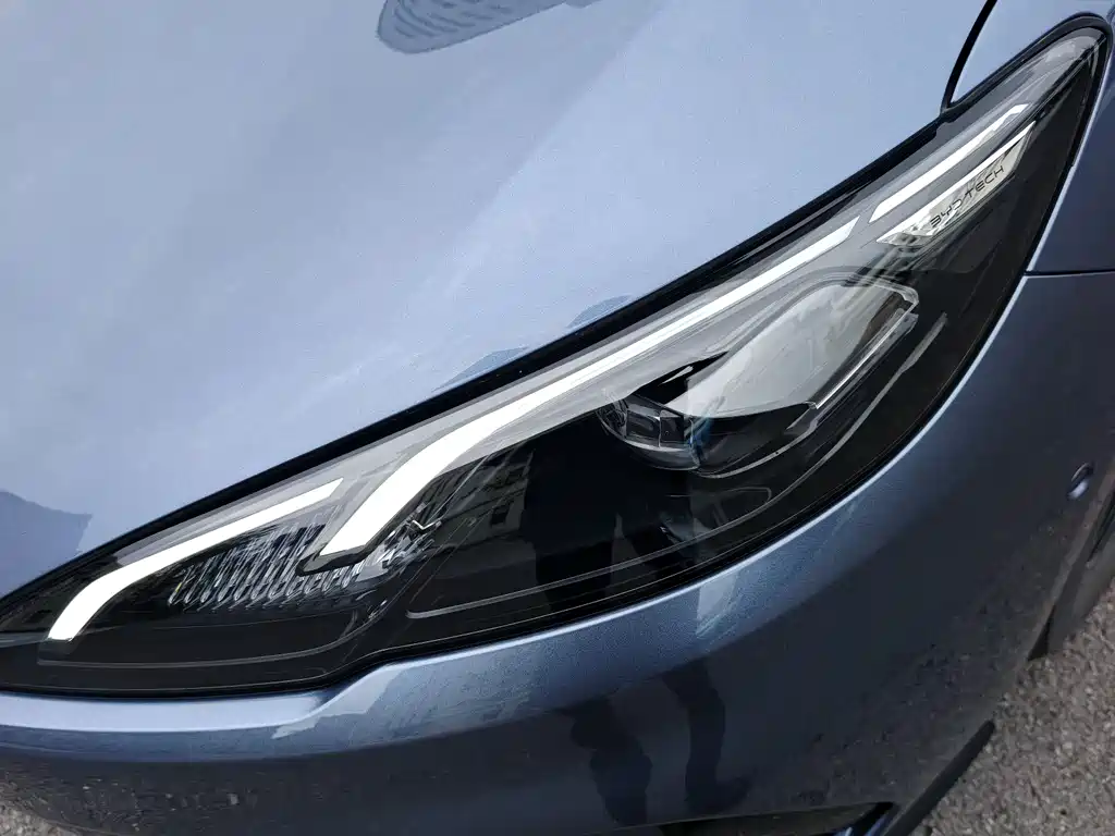 BYD Seal 05 DM-i — фото 16