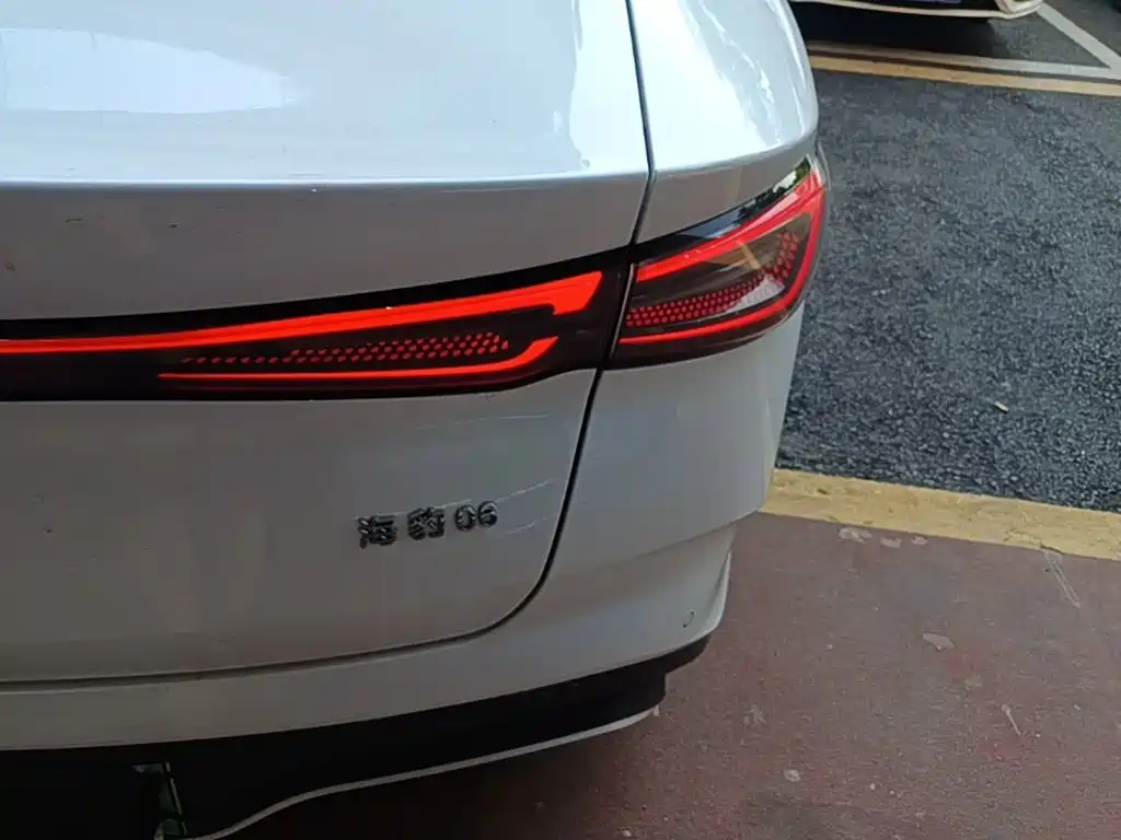 BYD Seal 06 — фото 8