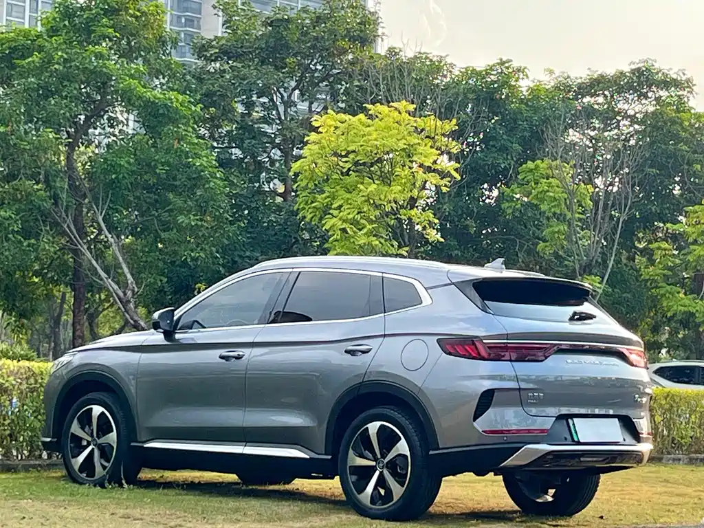 BYD PLUS New Energy — фото 9