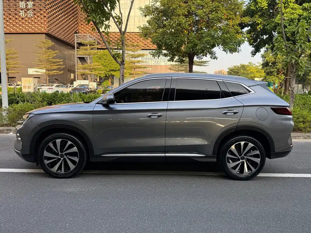 BYD PLUS New Energy — фото 32