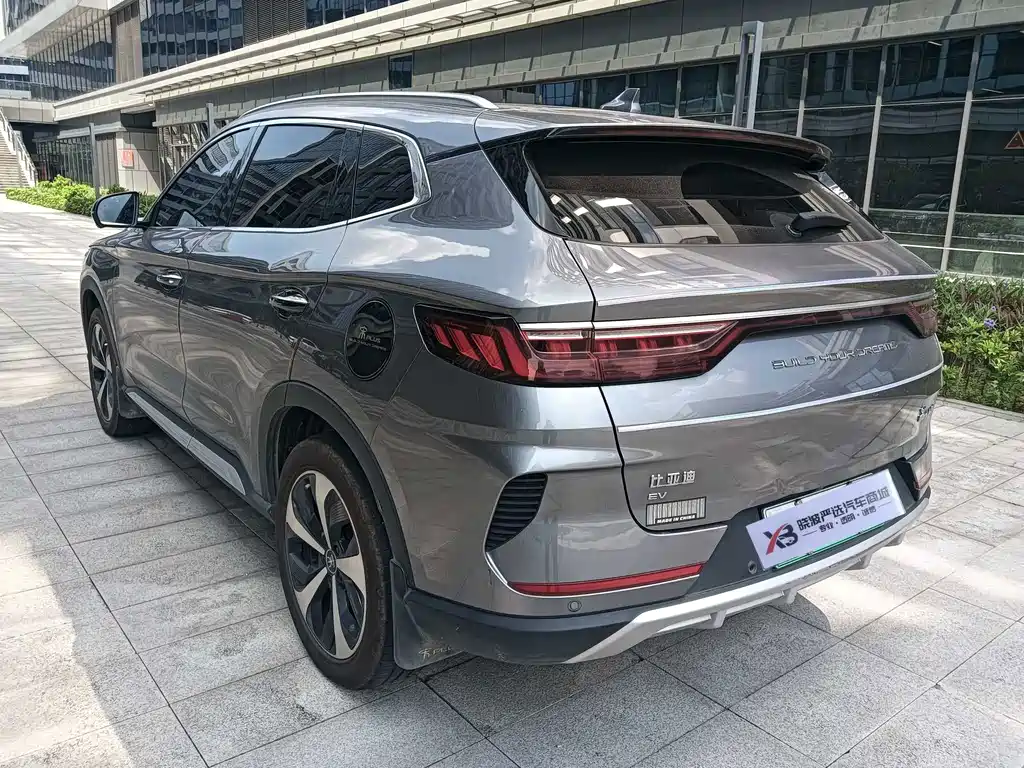 BYD PLUS New Energy — фото 7