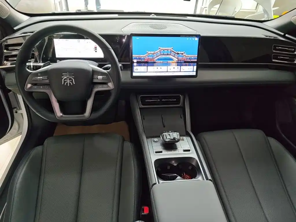 BYD Qin L — фото 10