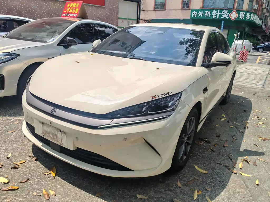 BYD Qin L — фото 7