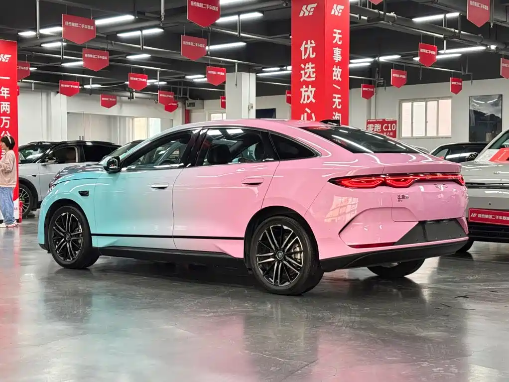 BYD Qin L — фото 7
