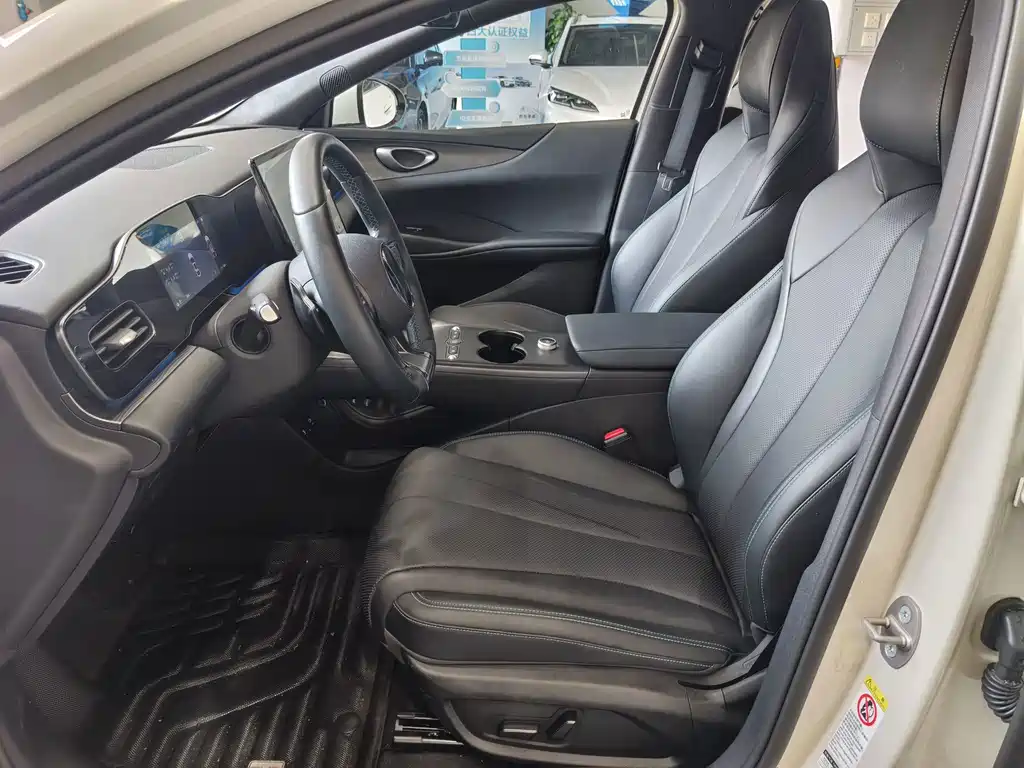 BYD Seal 06 — фото 13