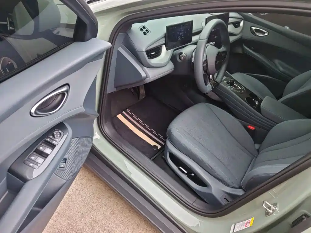 BYD Seal 06GT — фото 16